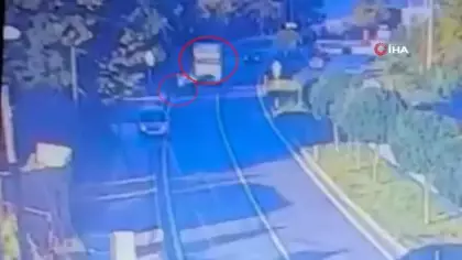Düzce'de 4 kişinin öldüğü kazanın güvenlik kamerası görüntüleri ortaya çıktı