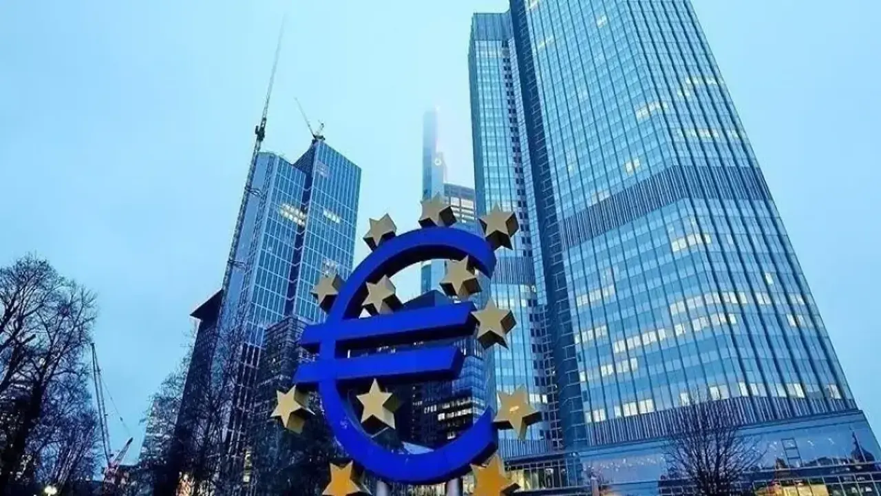 ECB Başekonomisti Philip Lane: Enflasyon ve büyüme tahminlerini güncelleyeceğiz