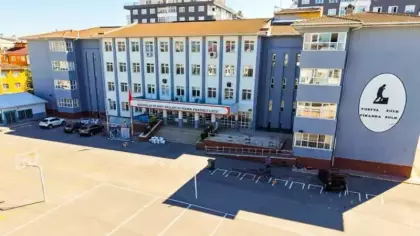 Eğitime belediye eli: Ümraniye’de okullar yeni eğitim öğretim yılına pırıl pırıl hazırlanıyor