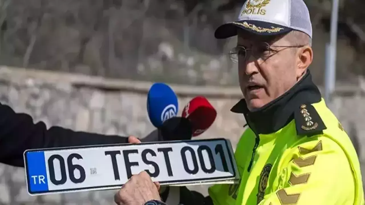 EGM Trafik Başkanı tek tek açıkladı! İşte APP ve standart plakalar arasındaki farklar
