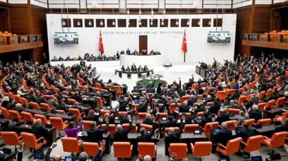 En düşük emekli aylığı ile ilgili yeni gelişme! 6 madde daha kabul edildi
