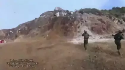 Endonezya ordusu, ölen Amerikalı pilotun cesedi için operasyon düzenledi