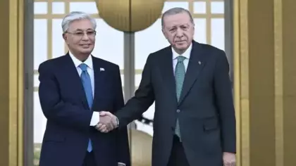 Erdoğan ve Tokayev arasında görüşme