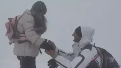 Ermeni gençlerden Ağrı Dağı'nda evlilik teklifi