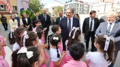 Esenler Belediyesi'nde geri dönüşümden eğitime 8,5 milyon defter