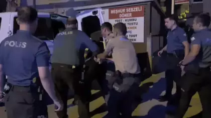 Eşine ve polislere saldıran şüpheli gözaltına alındı