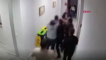 Eskişehir'de personelini darbeden hastane müdürü açığa alındı