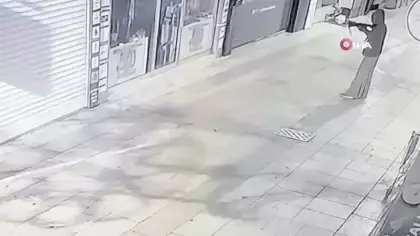 Etek giyip kurşun yağdırdılar: Gece vakti iş yerini basan saldırganlara film gibi operasyon