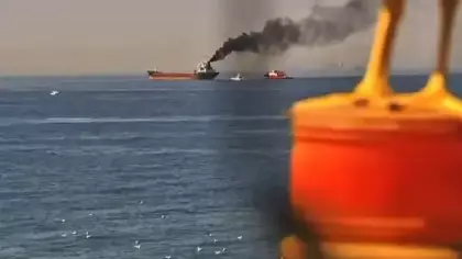 Fatih Ahırkapı açıklarında gemide yangın