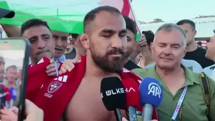 Feyzullah Aktürk: Kupamı Filistinli çocuklara hediye ediyorum