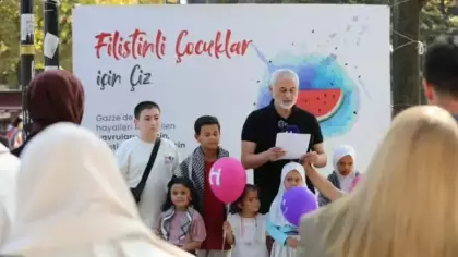 Filistinli çocukların sesi olmak için çiziyoruz!