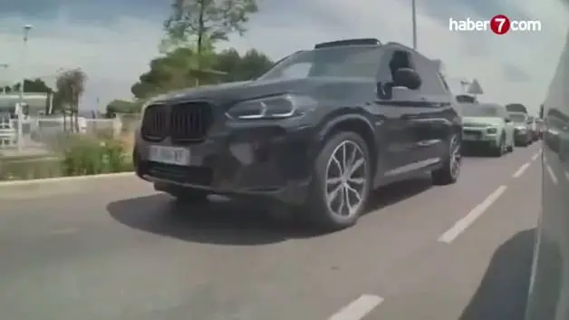 Fransa'da dehşet anları: Uyuyakalan tır şoförü 23 aracı biçti