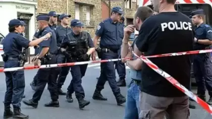 Fransa'da yolcu treni kazası: Raydan çıktı! 44 yaralı