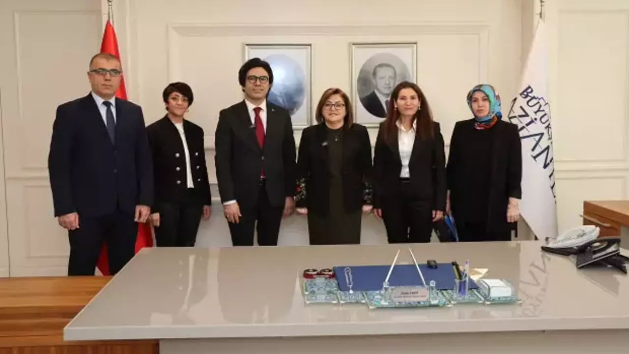 Gaziantep Büyükşehir'den doğum sürecine ebe eşliği modeli