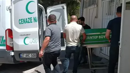Gaziantep’te karne günü bıçaklanan liseli Çağlar, kurtarılamadı
