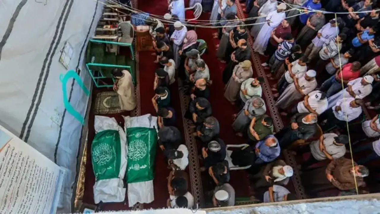 Gazze'de kurban katliamı: 33 şehit