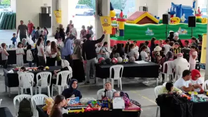 Genç KOMEK 2. El Oyuncak Pazarı Paylaşmanın ve Dayanışmanın En Güzel Örneği Oldu