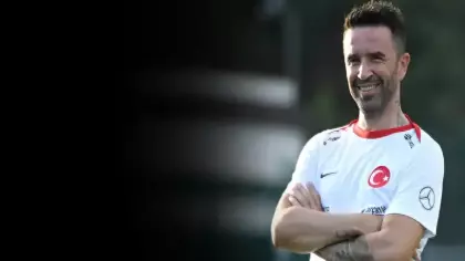 Gökhan Gönül'den sürpriz karar! Süper Lig ekibine yardımcı antrenör oldu