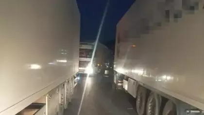 Gümrük kapısında iki TIR arasında sıkışan sürücü öldü