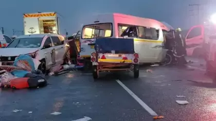 Güney Afrika'da katliam gibi kaza:  21 ölü