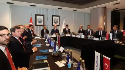 Halkbank, Üçüncü Halka Arz İçin Yatırımcılarla Buluştu