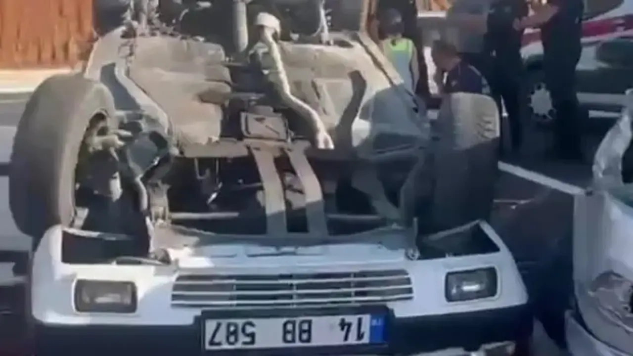 Hastane kavşağında kaza: 5 yaralı