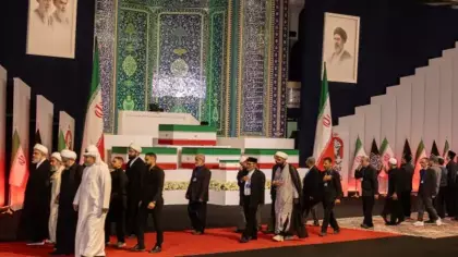Hayatını kaybeden Ali Hamaney için devlet töreni düzenlendi