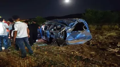 Hurda topuna dönen araçtan sağ çıktı! Sözleri dikkat çekti