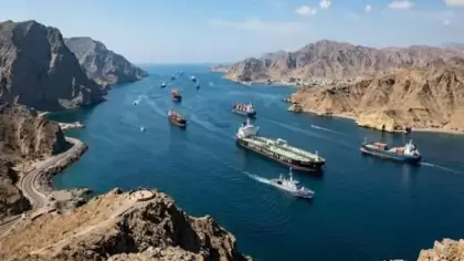 Hürmüz Boğazı’nda günlük ticari gemi geçişi savaş sonrası en yüksek seviyeyi gördü