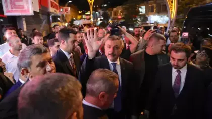 İçişleri Bakanı Mustafa Çiftçi, Hakkari'de ziyaretlerde bulundu