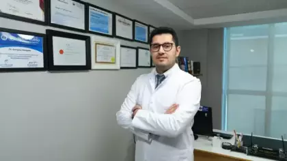 İdrar rengi ciddi hastalıkların habercisi: Uzmanı uyardı!