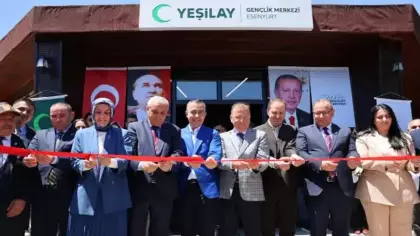İkinci Yeşilay Gençlik Merkezi Esenyurt'ta açıldı