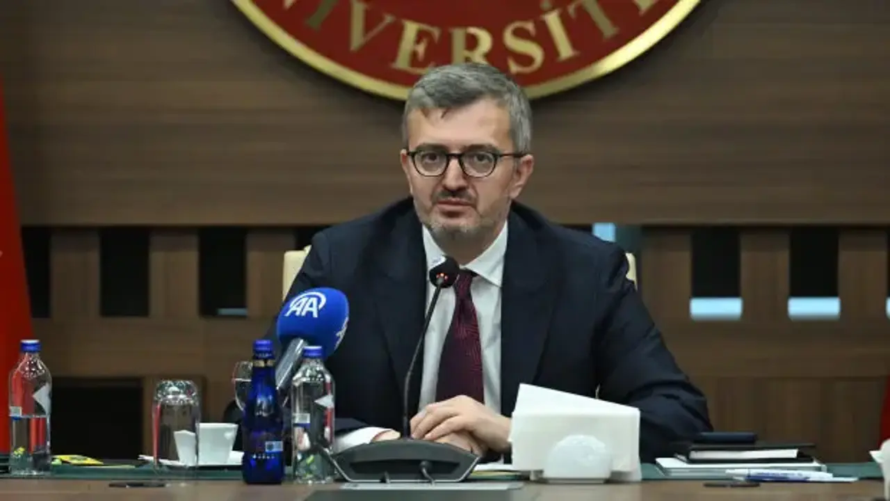 İletişim Başkanı Duran: 'Çok kutuplu dünyanın nasıl şekilleneceği henüz belli değil'