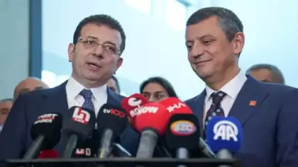 İmamoğlu ve Özgür Özel'in hayalleri suya düştü! Yeni Parti'nin üye sayısındaki gerçek