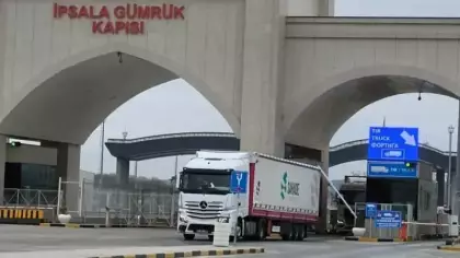 İpsala'da rüşvet operasyonu: 20 gümrük memuru gözaltında