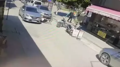 Isparta'da korkutan kaza: Aniden yola fırlayan çocuğa otomobil çarptı