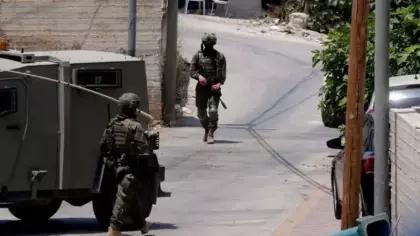 İsrail BM binasına el koyup bölgeden çıkardı