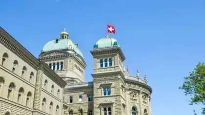 İsviçre'de başörtüsü yasağının önü açıldı