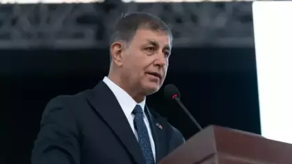 İzmir Büyükşehir Belediye Başkanı Tugay'ın ardından peş peşe istifalar