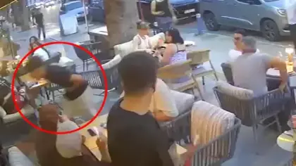 Kanlar içinde kafeye koşmuş: 15 yaşındaki Erdem'in son anları ortaya çıktı