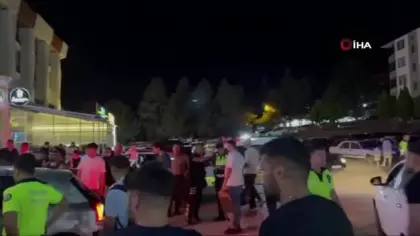 Karabük'te şoke eden kaza: Fren yerine gaza basınca kafeye girdi