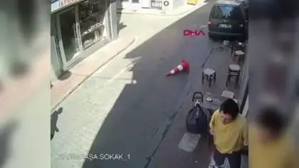 Kasımpaşa’da kız çocuğunu taciz ettiği iddia edilen şüpheli bıçaklandı!