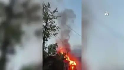 Kastamonu'da çıkan yangın köyü sardı