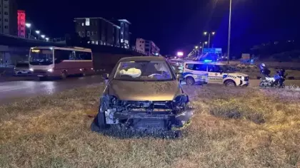 Kastamonu'da iki otomobil çarpıştı: 4 yaralı