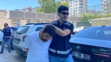 Kavga ettiği kişiyi otomobiliyle 2 kez üzerinden geçip öldüren sanığın cezası belli oldu