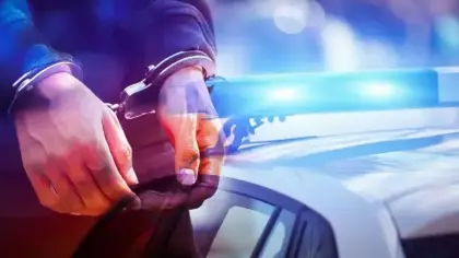 Kendilerini polis ve savcı olarak tanıtan 4 dolandırıcı yakalandı