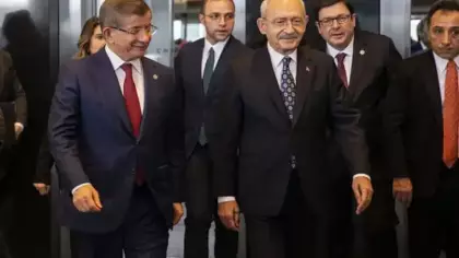 Kılıçdaroğlu üstünü çizmişti! Davutoğlu'ndan çok konuşulacak CHP yorumu! Safını belli etti