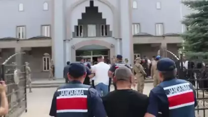 Kırşehir'de tefecilik operasyonu: Çok sayıda silah ele geçirildi