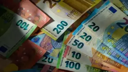 Komşu para birimini değiştirdi: Artık Euro kullanacaklar