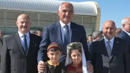 Kültür ve Turizm Bakanı Ersoy, Adıyaman'da cami ve türbe açılışı yaptı